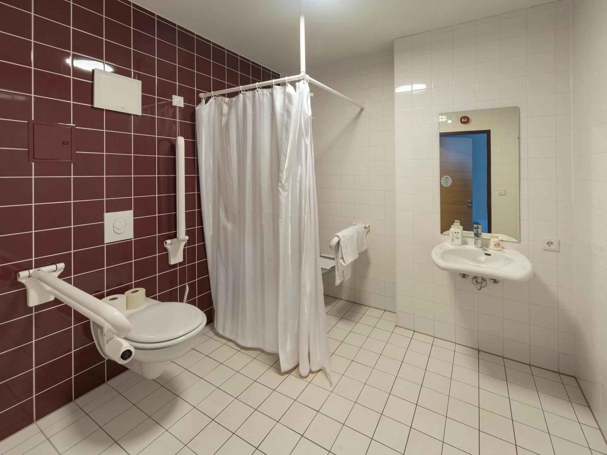 B&B Hotel Weimar Buitenkant foto